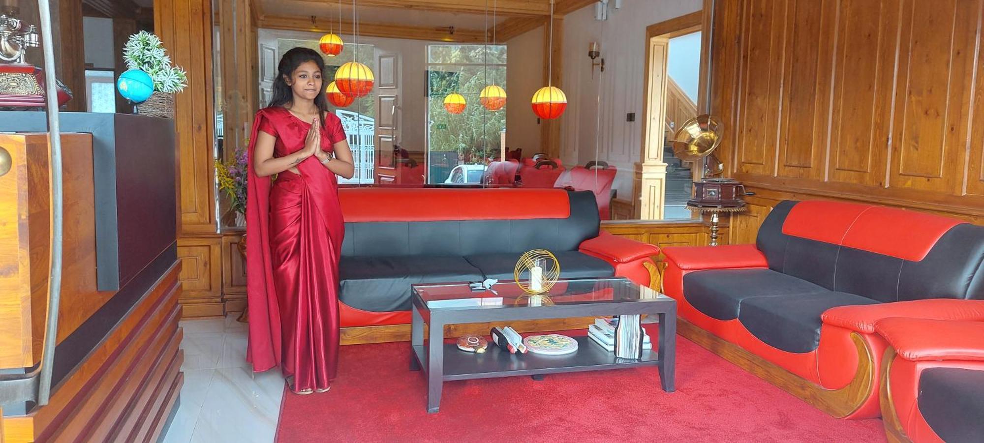 Twin Villa Red نوفارا إيلِيا المظهر الخارجي الصورة