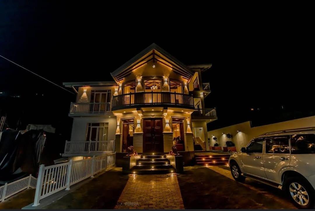Twin Villa Red نوفارا إيلِيا المظهر الخارجي الصورة